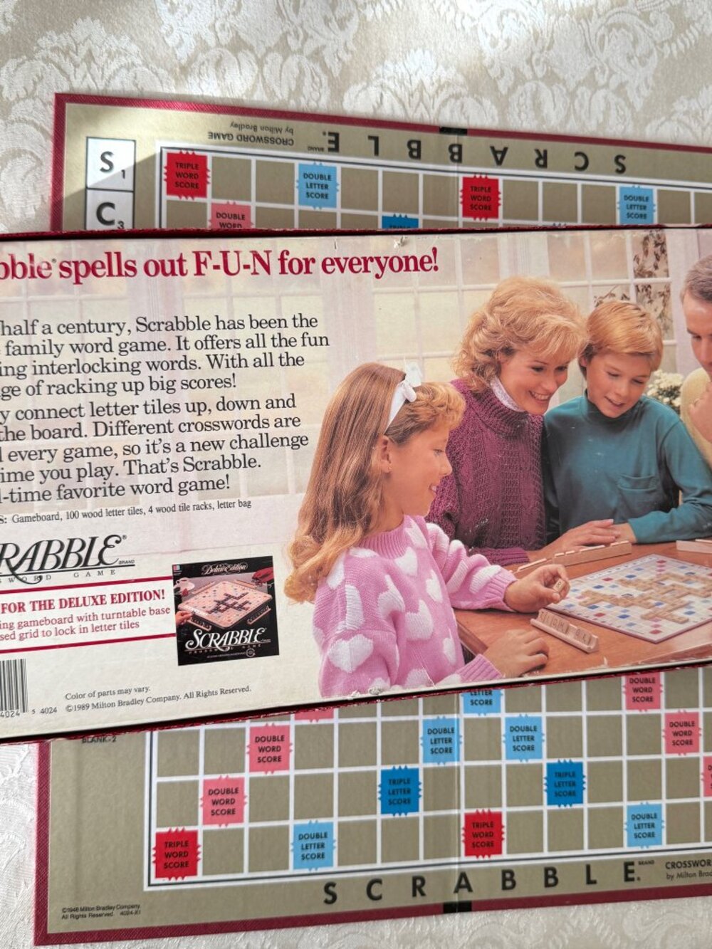 1982 Milton Bradley USA Scrabble crossword game - Picture 5 of 7